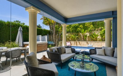 Elegant Single-Level Villa with Private Pool in Calpe