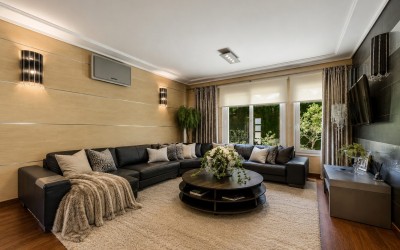 Elegant Single-Level Villa with Private Pool in Calpe